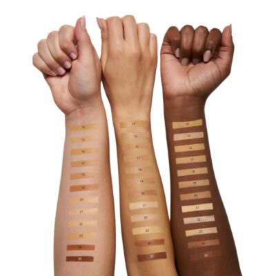 Total Cover 2 In 1 Foundation & Concealer – Bild 4